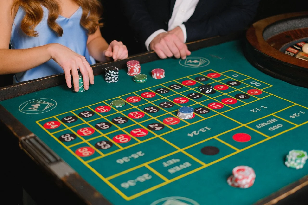 88xx win — Live Casino trực tuyến: dealer thật hay bàn tự chọn?
